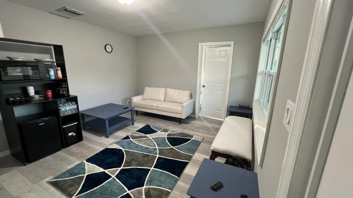 Our Nest - Historic Ybor City Holiday home Tampa